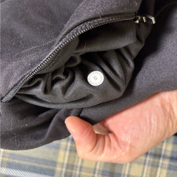 Lululemon Men’s Sweatpants Regular Black - Picture 3 of 5